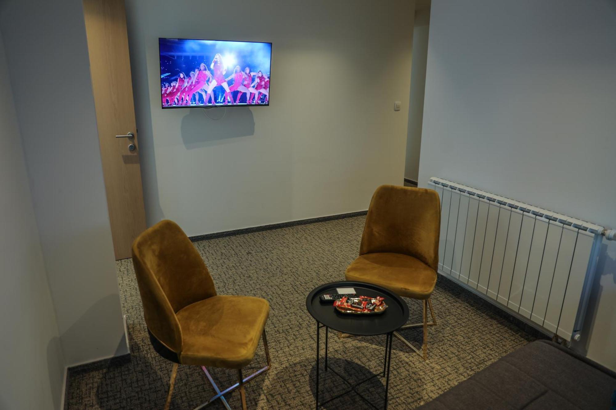 Studio Apartments Visit Point SJJ Eksteriør billede