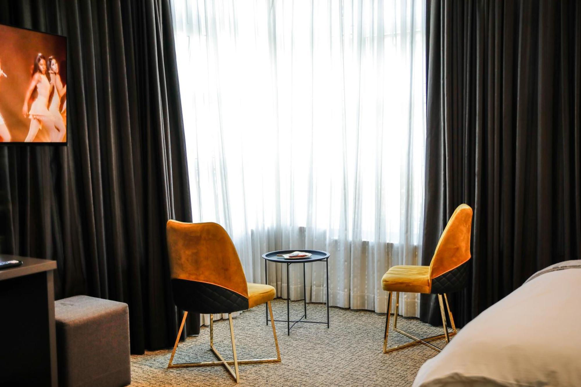 Studio Apartments Visit Point SJJ Eksteriør billede