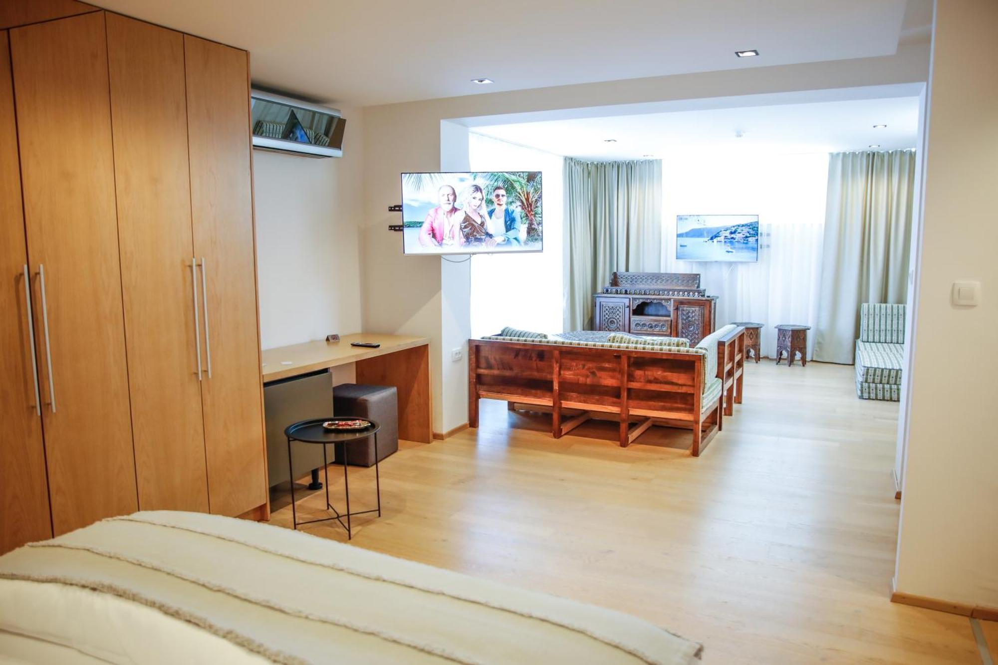 Studio Apartments Visit Point SJJ Eksteriør billede